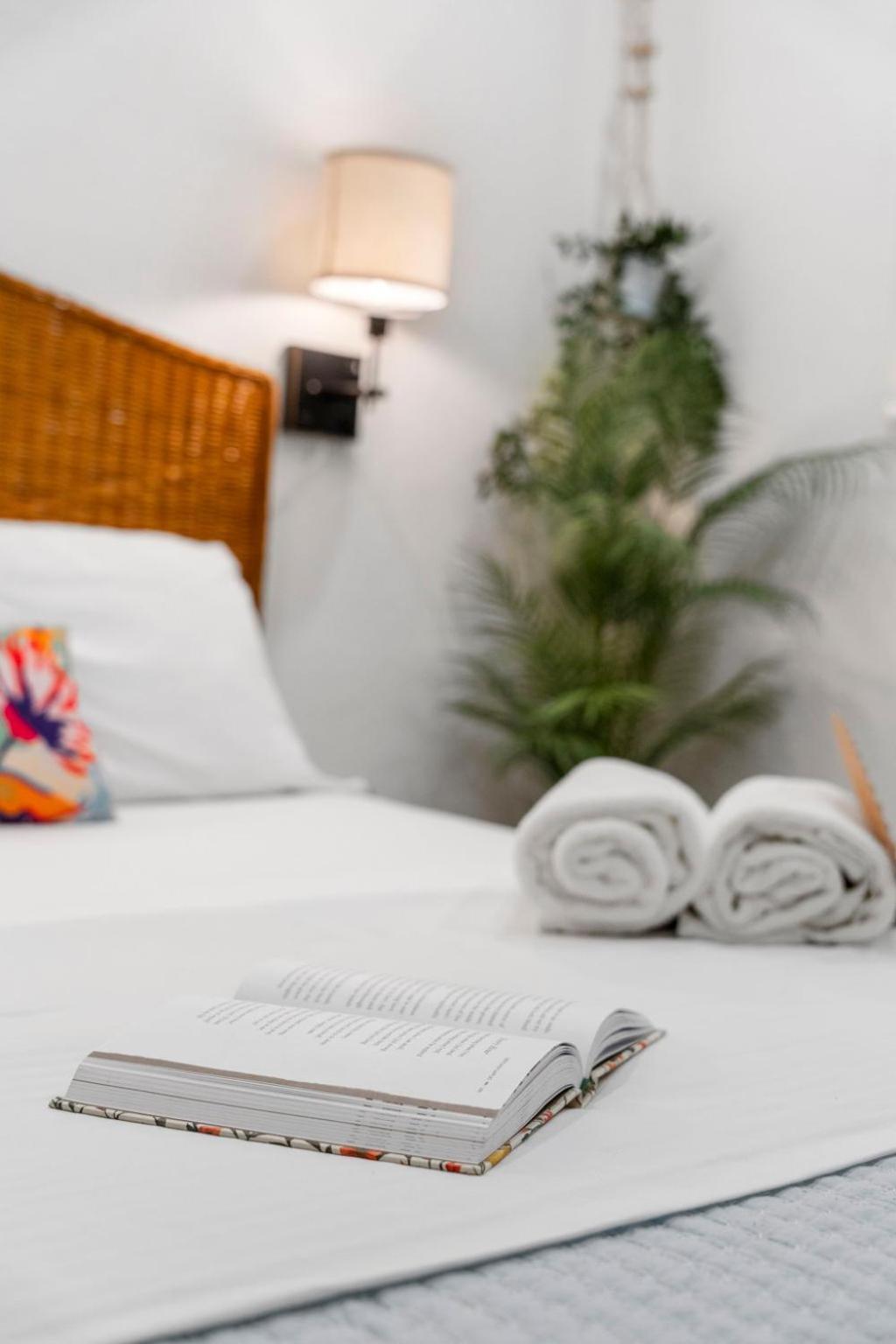 Stunning Little Havana Suites Close To Airport, Calle Ocho, Brickell, Wynwood And The Beaches - Free Parking Miami Zewnętrze zdjęcie