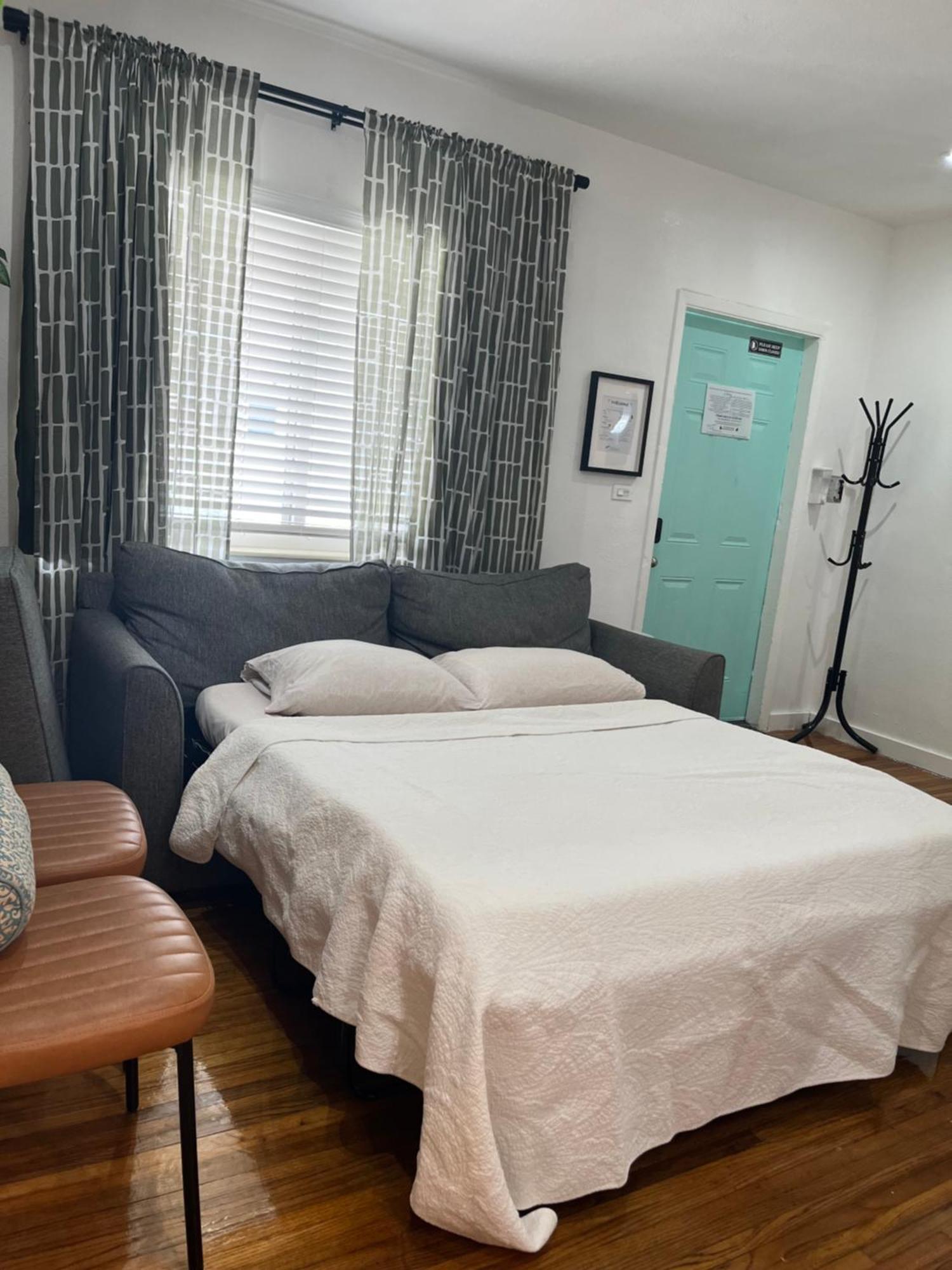 Stunning Little Havana Suites Close To Airport, Calle Ocho, Brickell, Wynwood And The Beaches - Free Parking Miami Zewnętrze zdjęcie
